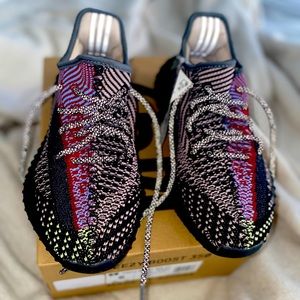 Yeezy Boost 350 V2 Yecheil Reflective Laces
